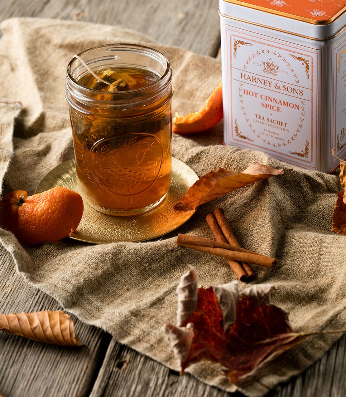Hot Cinnamon Spice, Classic Tin of 20 Sachets - - Harney & Sons Fine Teas